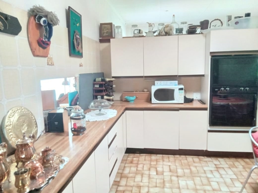 4 Bedroom Property for Sale in Bultfontein Free State